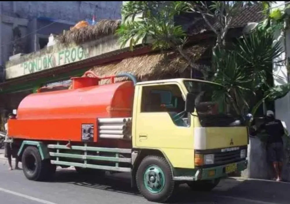 WC Mampet di Bali